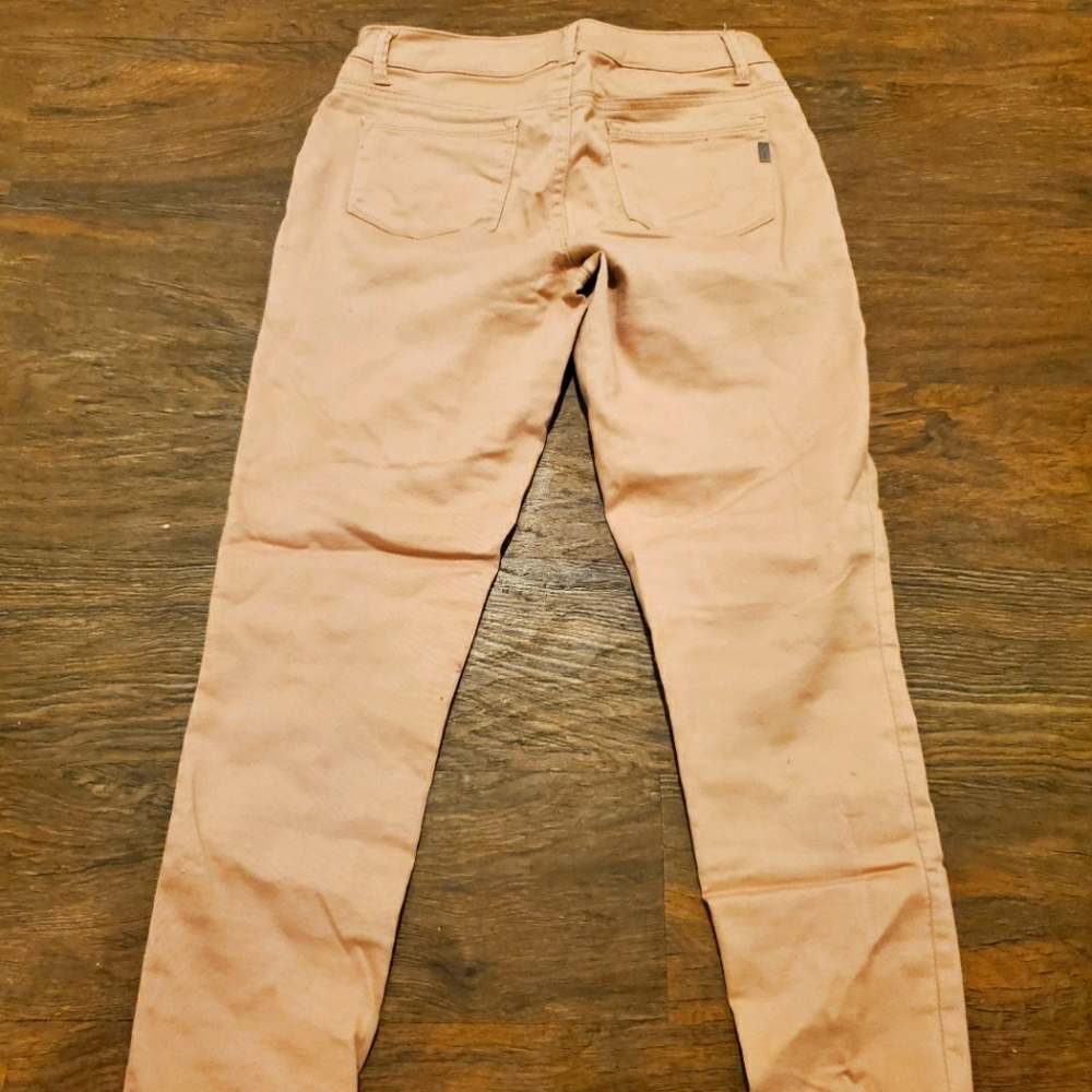 Outgrew - Picture 2 of 2